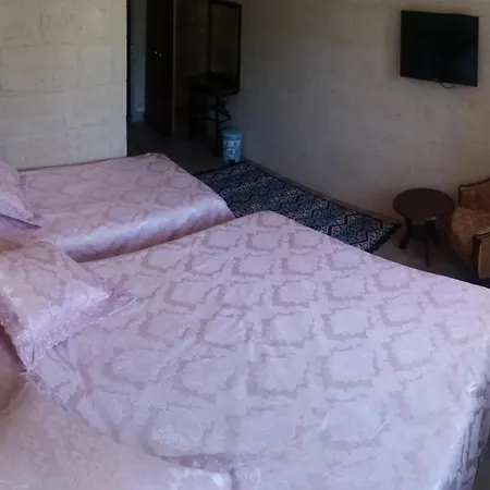 Emre's Stone House غوريمِيه