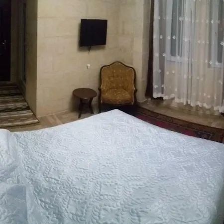 Emre's Stone House فندق 2*
