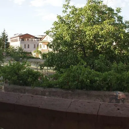 Hotell Emre's Stone House